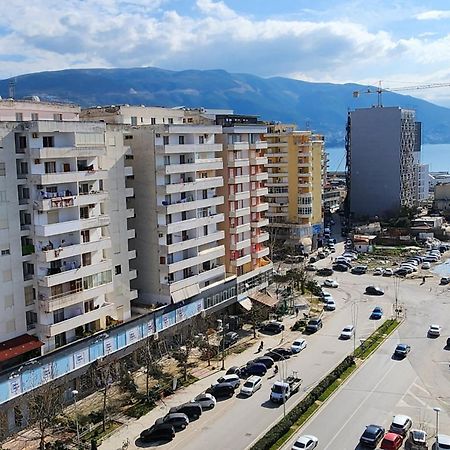 Avalona Apartment 2 Вльора Екстер'єр фото