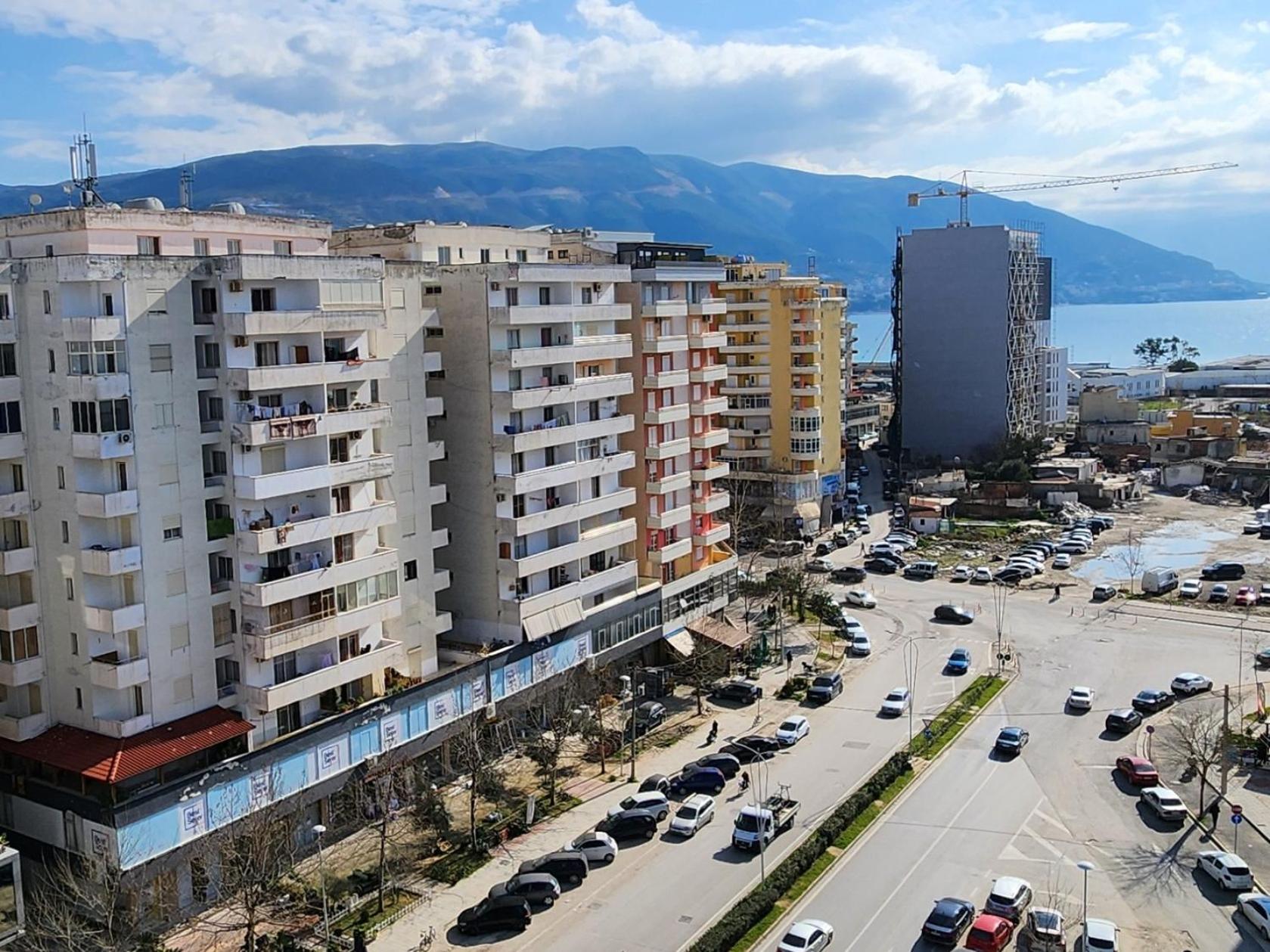 Avalona Apartment 2 Вльора Екстер'єр фото